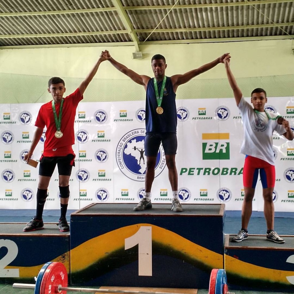 Camp. Bras. cat. 56 kg juv - 1-Luiz Eduardo Santana. 2-Robert Barbosa. 3-Joalison Viana