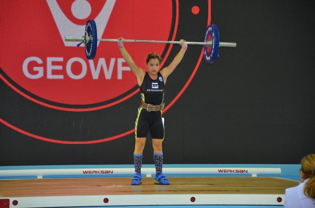 Emily Figueiredo representou o Brasil no Mundial Júnior, na Geórgia. Foto: Divulgação CBLP.
