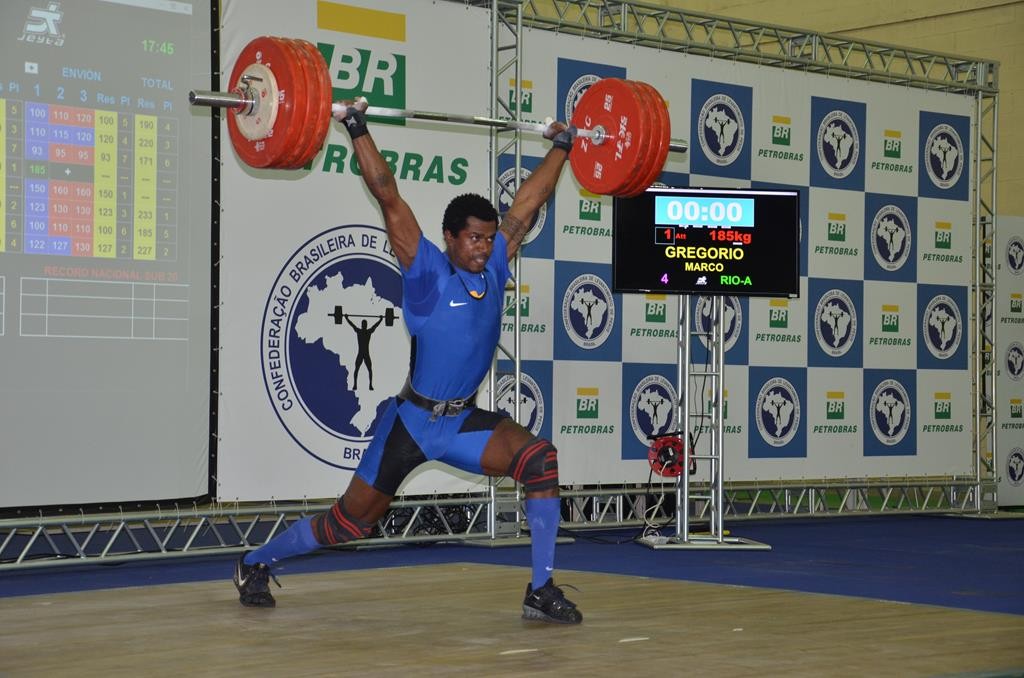 Marco Túlio Machado: melhor atleta no masculino, campeão e recordista dos 94 kg