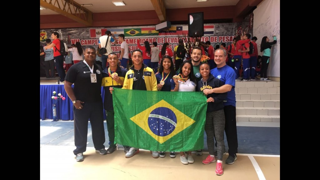 A Seleção Brasileira Sub 17 durante o Campeonato Sul-americano, em Sucre, na Bolívia. Foto: CBLP.